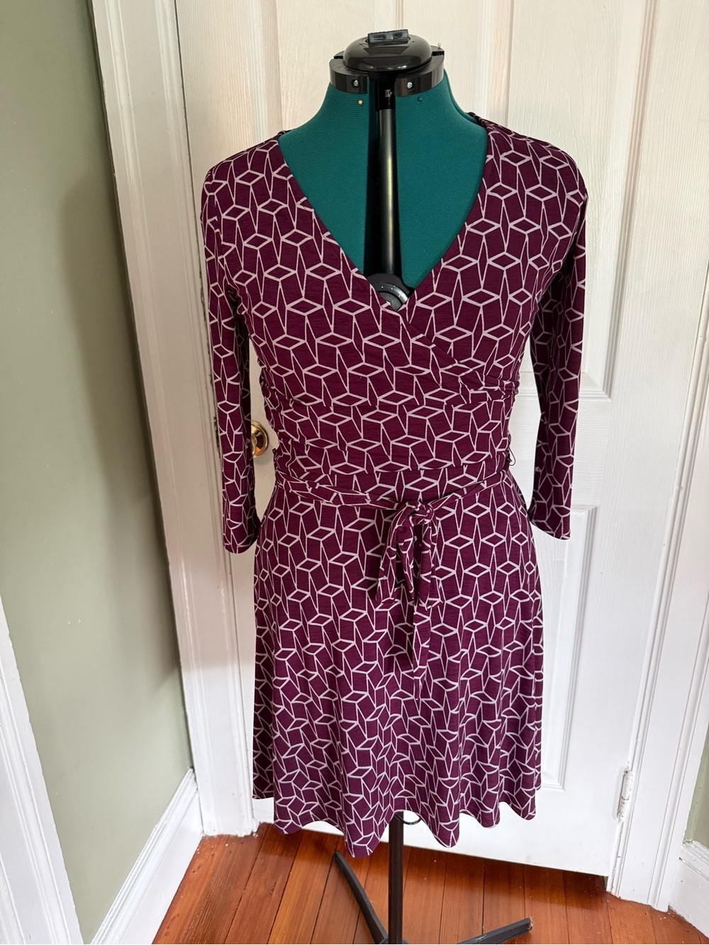 41 Hawthorn Burgundy Geometric Wrap Top Dress